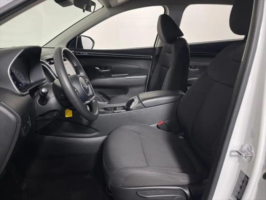 Hyundai TUCSON 2023 SE 4dr SUV