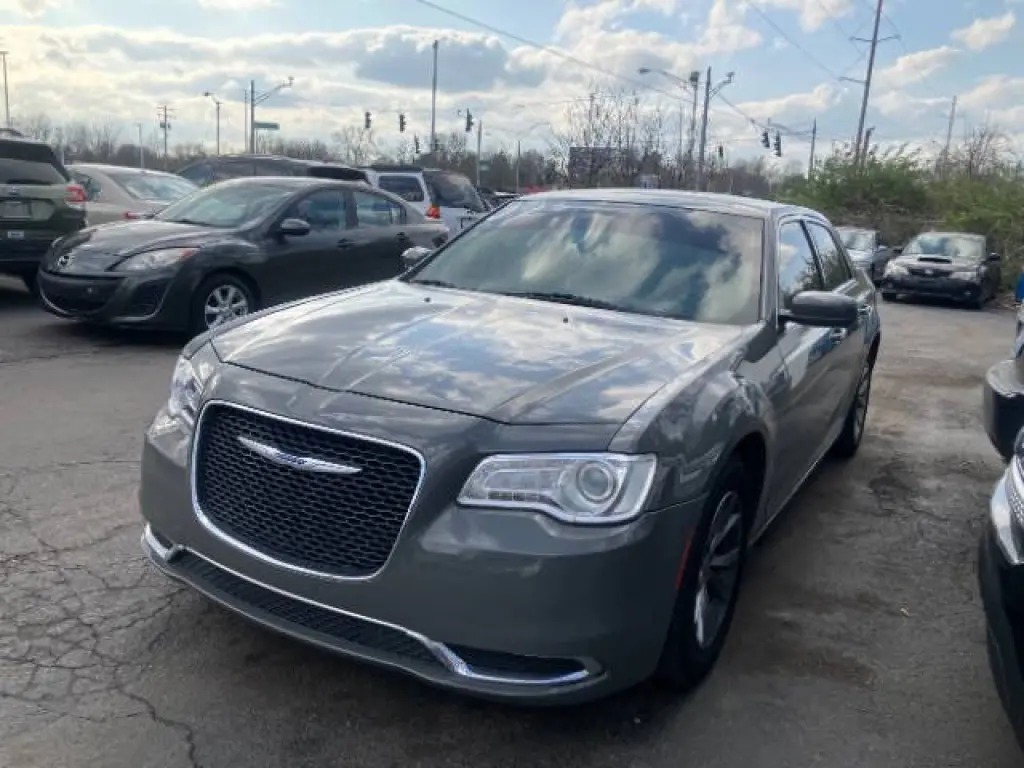 2018 Chrysler 300 Touring
