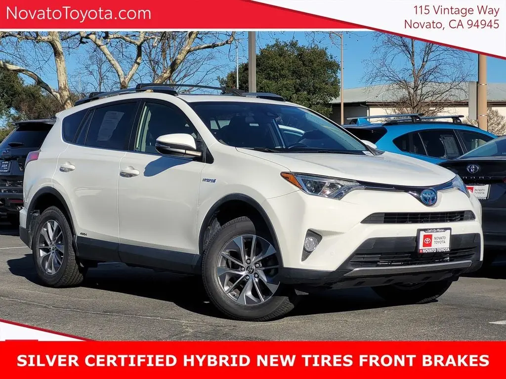 2017 Toyota RAV4 Hybrid XLE