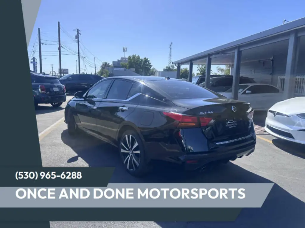 2021 Nissan Altima 2.5 Platinum