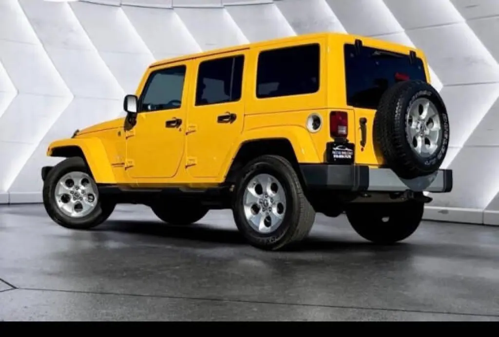 2015 Jeep Wrangler Unlimited
Sahara