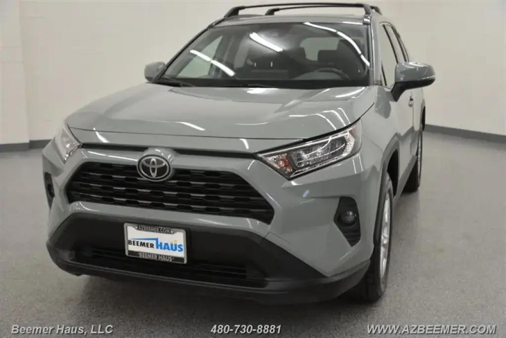 Toyota RAV4 2019 AWD XLE 4dr SUV
