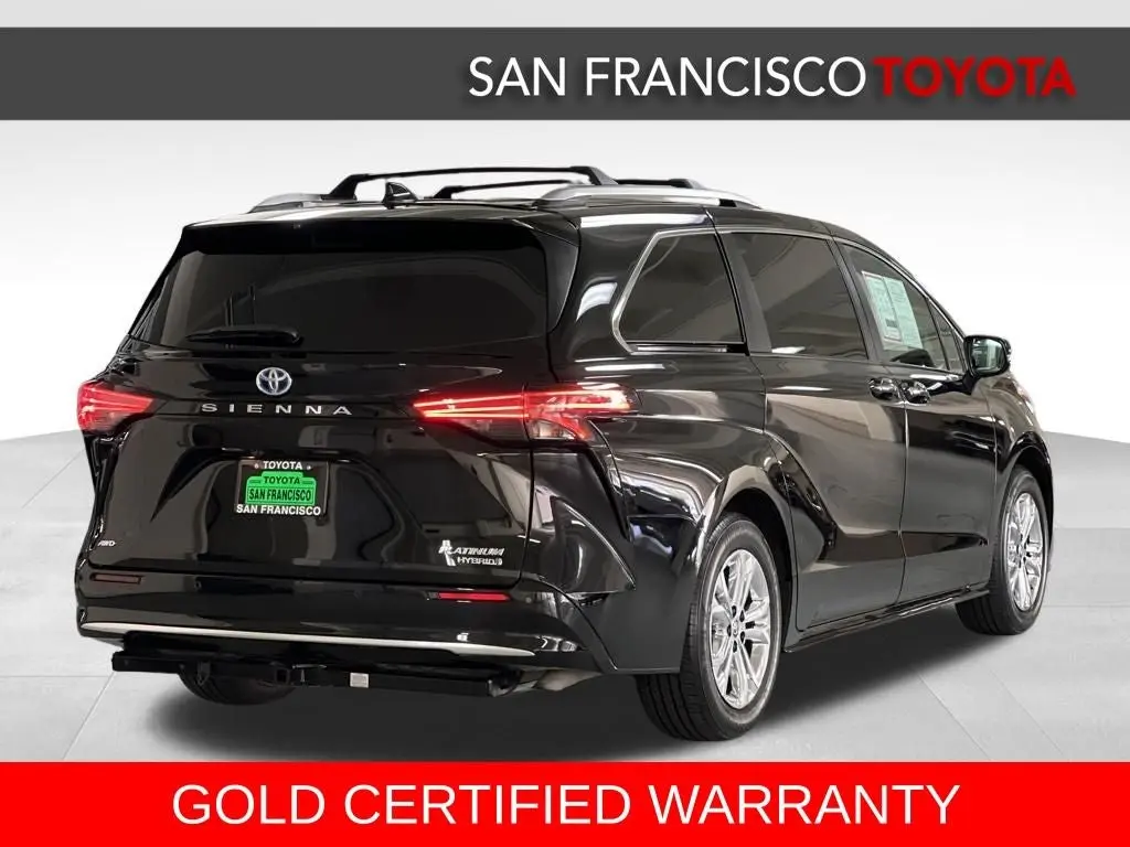 Gold Certified 2022 Toyota Sienna Platinum 7 Passenger