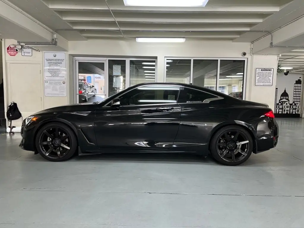 2018 INFINITI Q60 3.0t LUXE