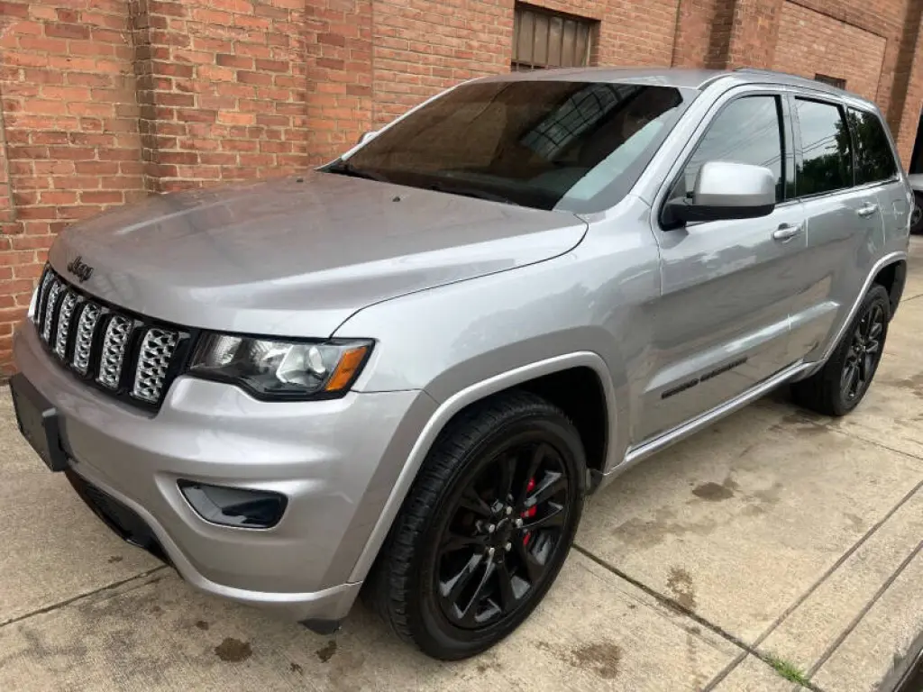 2017 Jeep Grand Cherokee Altitude