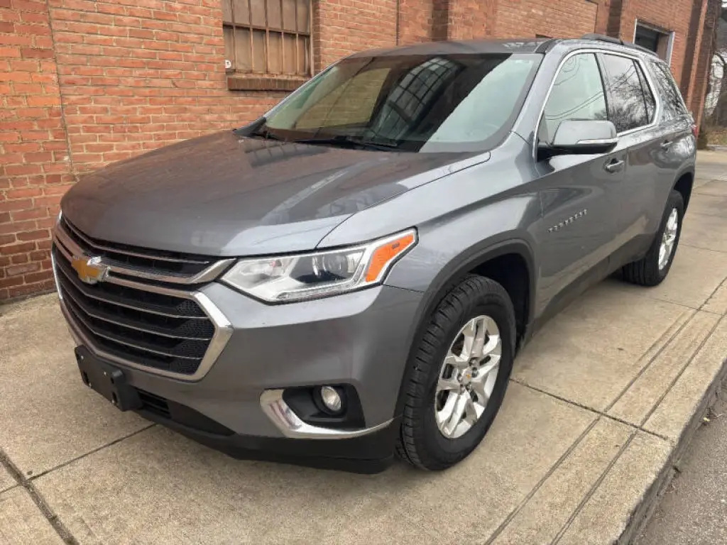 2020 Chevrolet Traverse LT Cloth