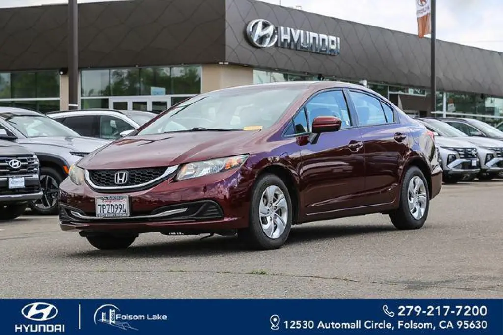 Honda Civic 2015 LX 4dr Sedan CVT