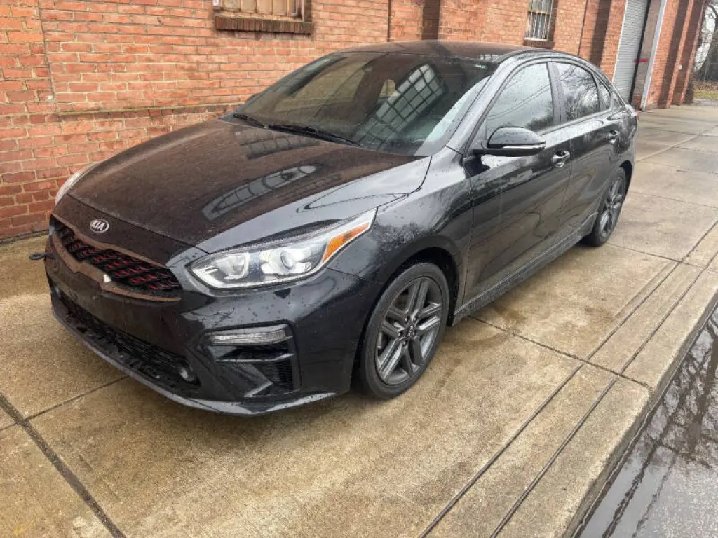 2020 Kia Forte GT Line