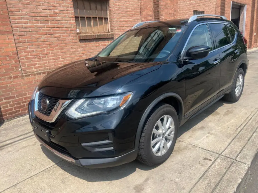 2020 Nissan Rogue SV