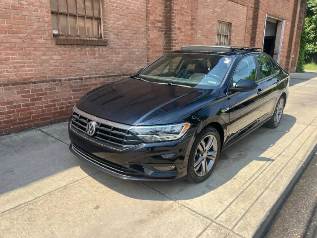 2021 Volkswagen Jetta R-Line