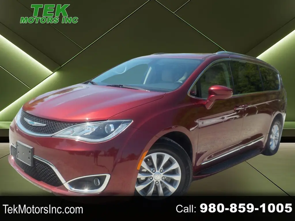 2018 Chrysler Pacifica Touring-L FWD