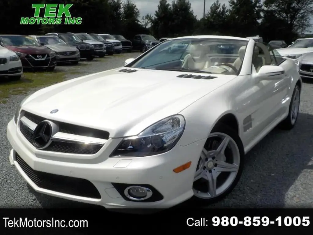 2011 Mercedes-Benz SL 550 2D Roadster