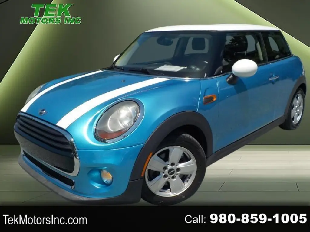 2016 MINI Base 2D Hatchback Cooper