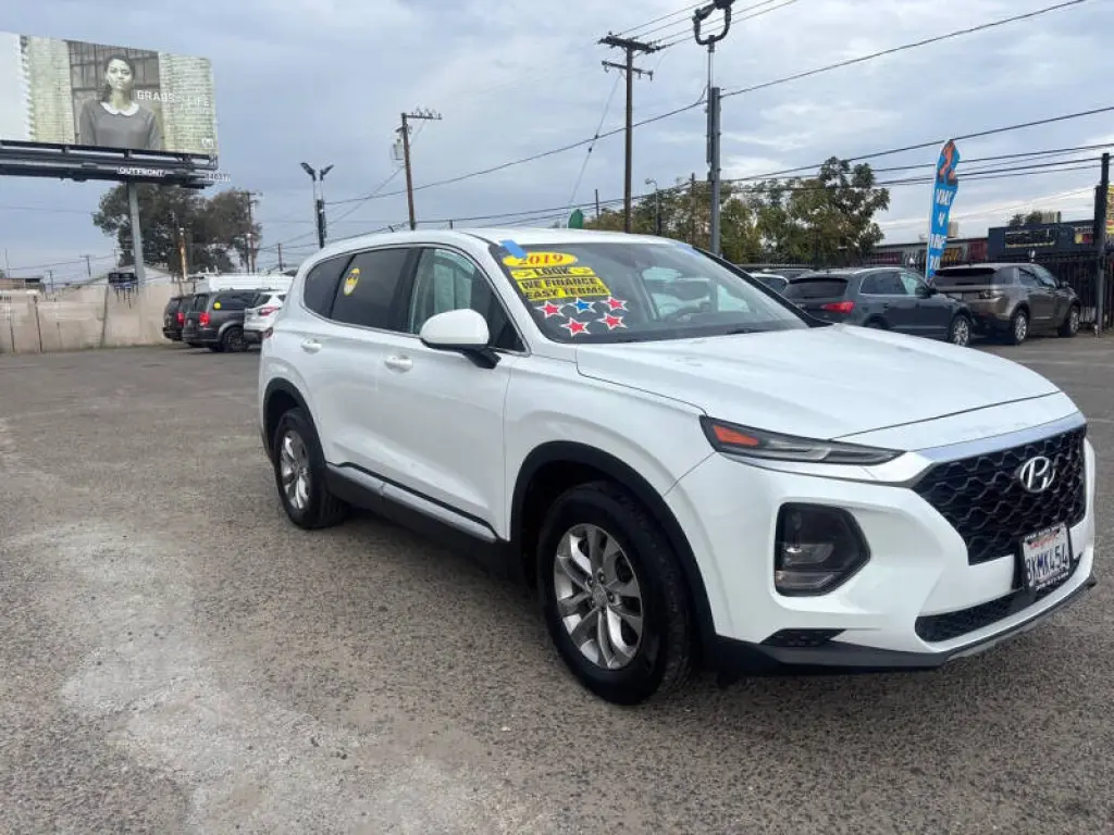 2019 Hyundai Santa Fe SE 2.4L
