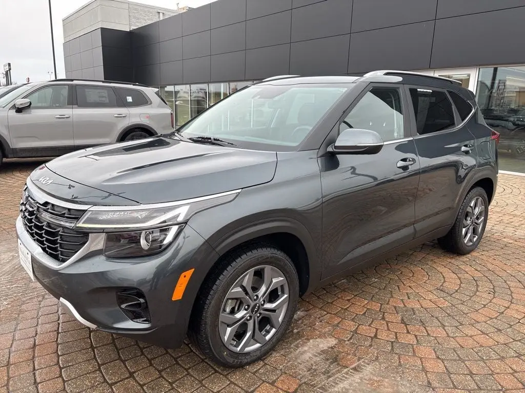 2024 Kia Seltos S