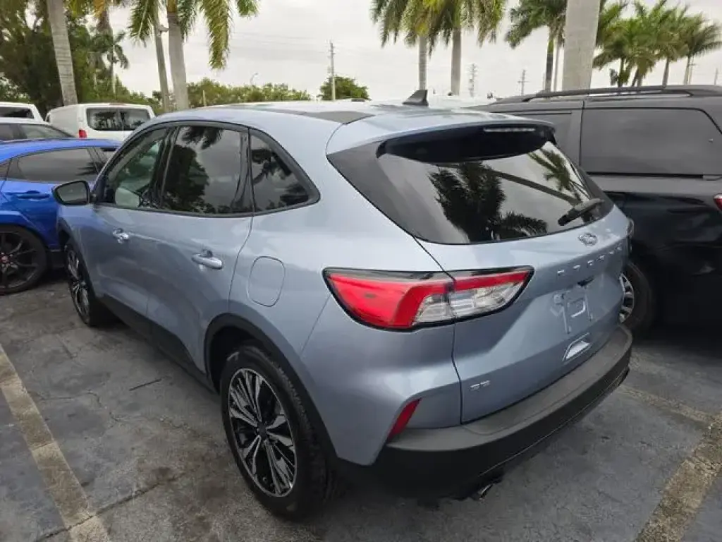 Ford Escape 2022 SE 4dr SUV