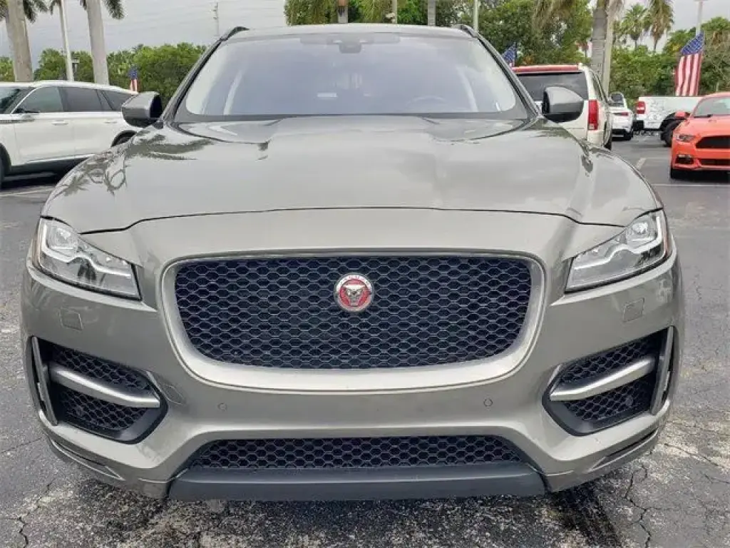 Jaguar F-PACE 2018 AWD 20d R-Sport 4dr SUV