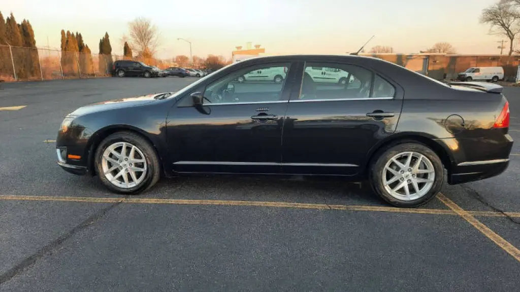 2010 Ford Fusion SEL