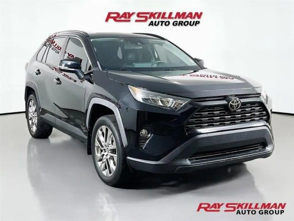 Toyota RAV4 2021 AWD XLE Premium 4dr SUV