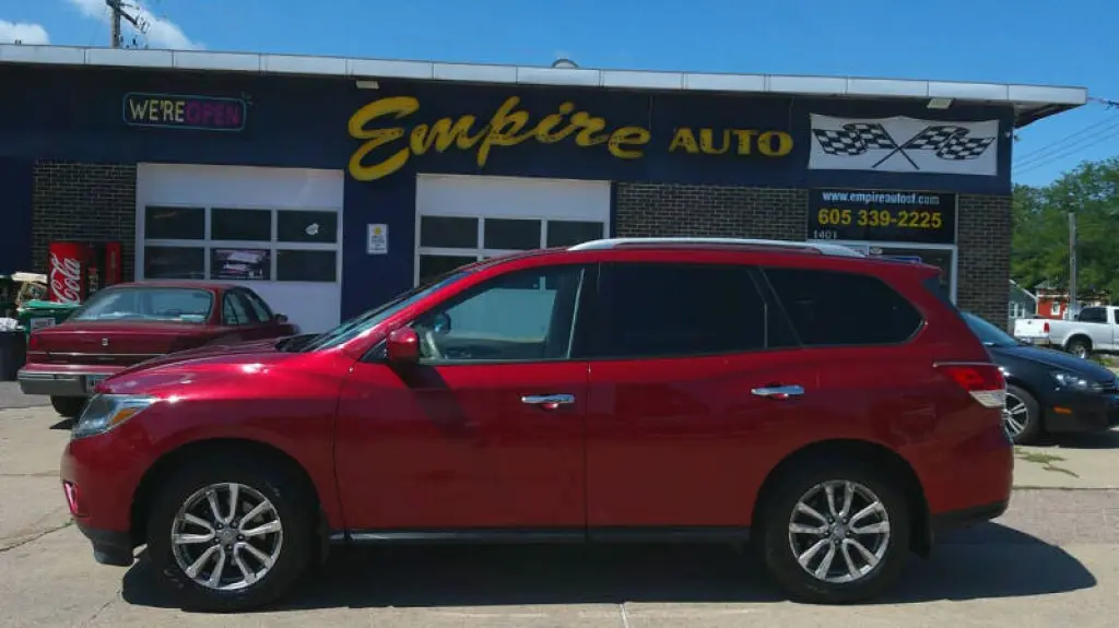 2014 Nissan Pathfinder SV