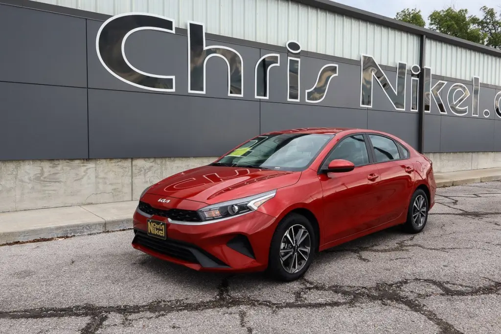 2023 Kia Forte LXS