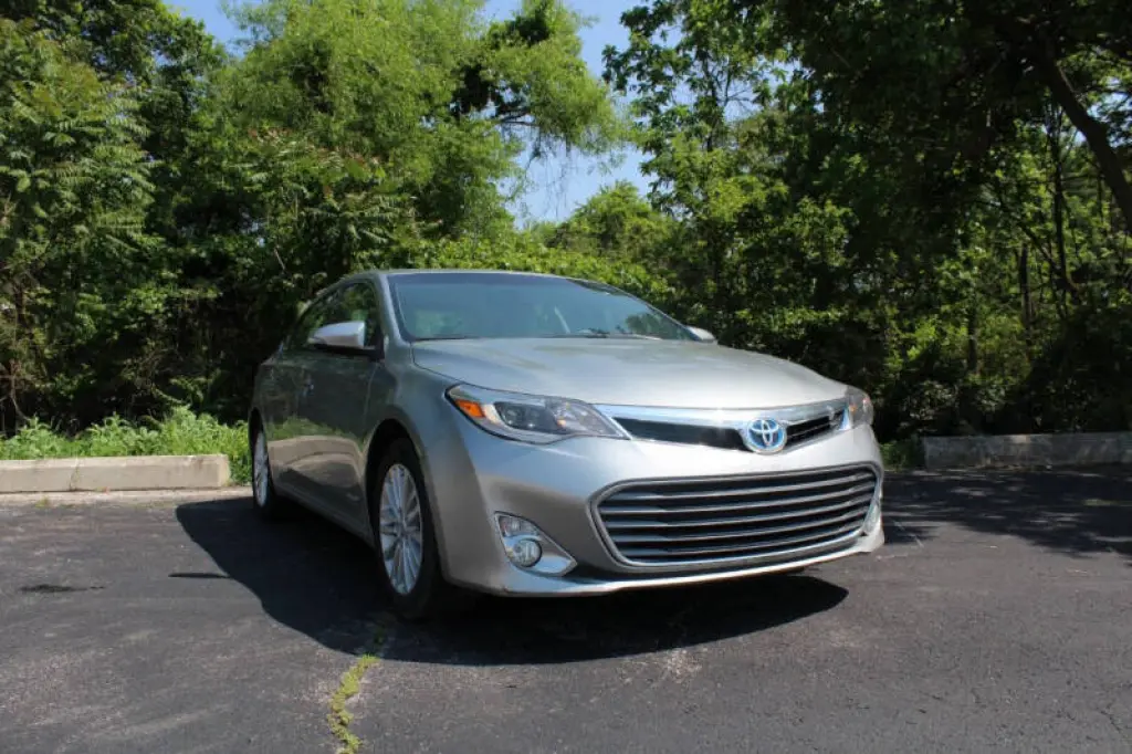 2015 Toyota Avalon Hybrid XLE Touring