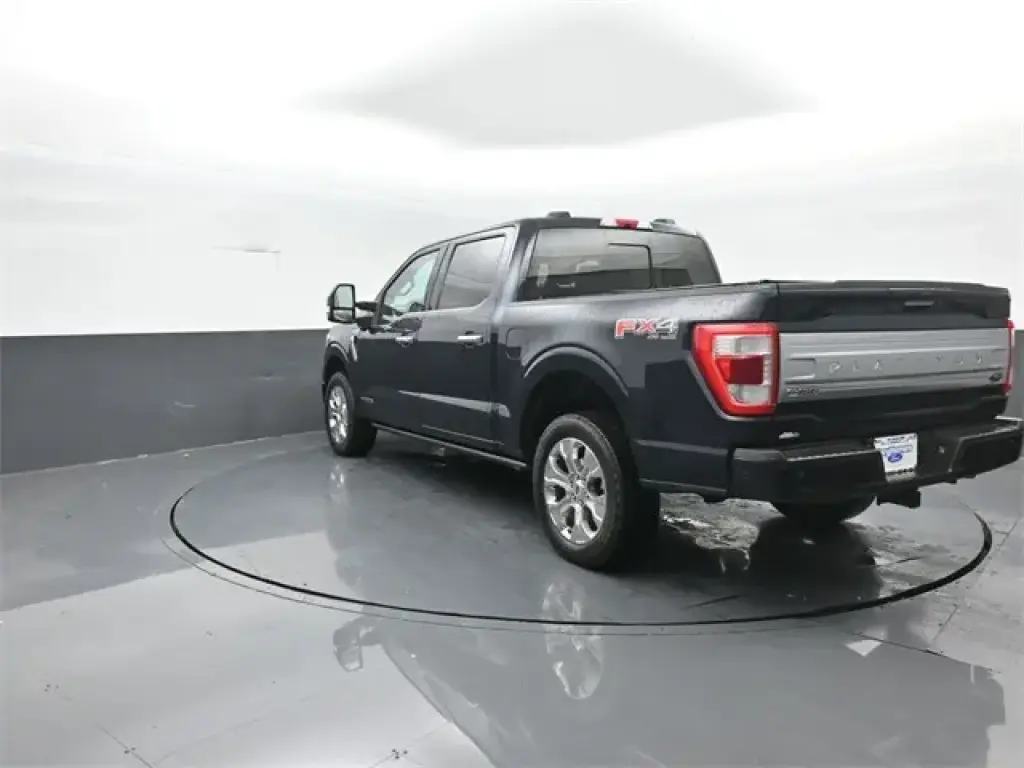 Ford F-150 2021 4x4 XL 4dr SuperCrew 5.5 ft. SB
