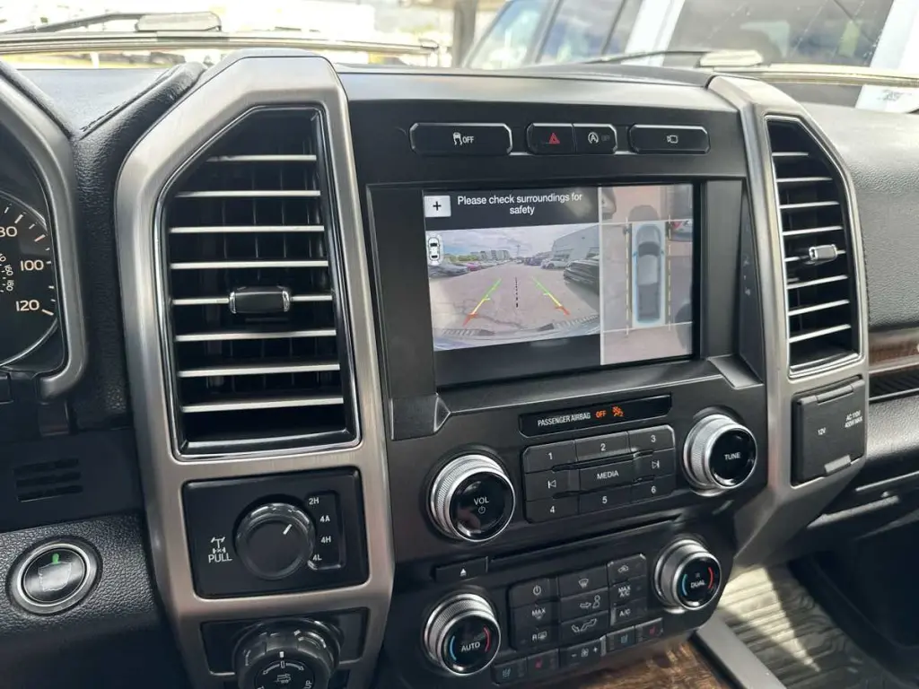 2017 Ford F-150 Platinum