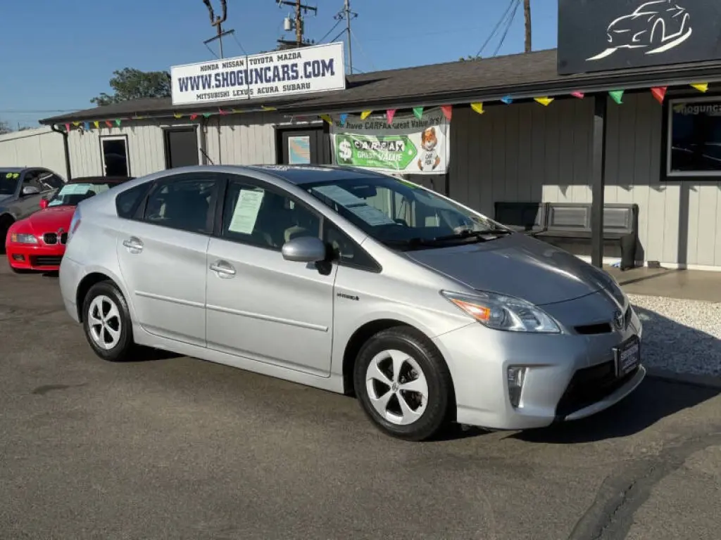 2014 Toyota Prius Three