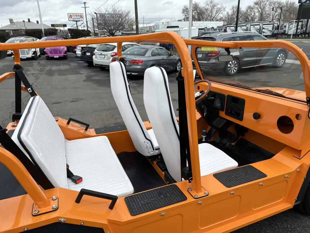 2022 Moke LSV