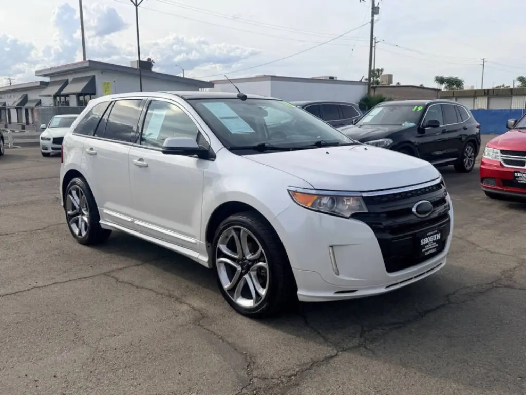 2013 Ford Edge
Sport