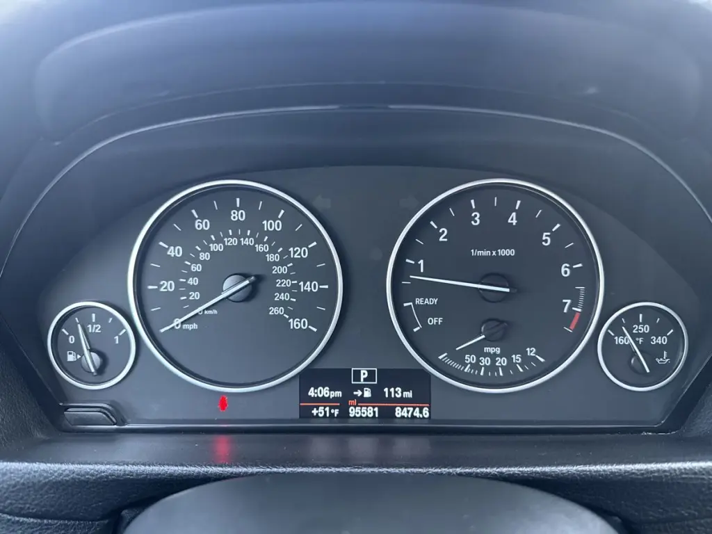2015 BMW 3 Series 328i