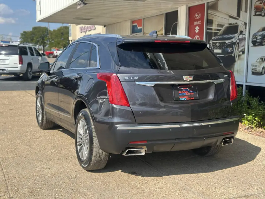 2017 Cadillac XT5 Luxury