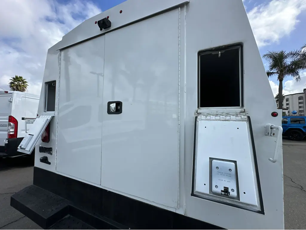 2021 Ford Super Duty F-450 DRW XLT w/WORK CONVERSION! TOOL SHELVES/BOXES!