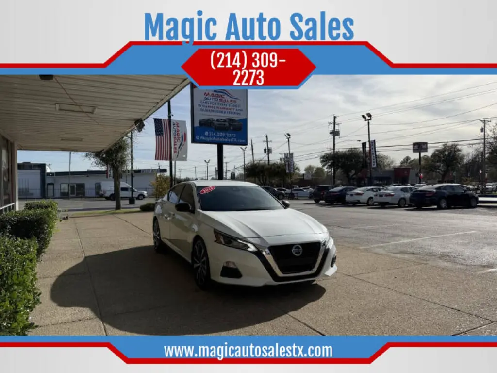 2022 Nissan Altima 2.5 SR