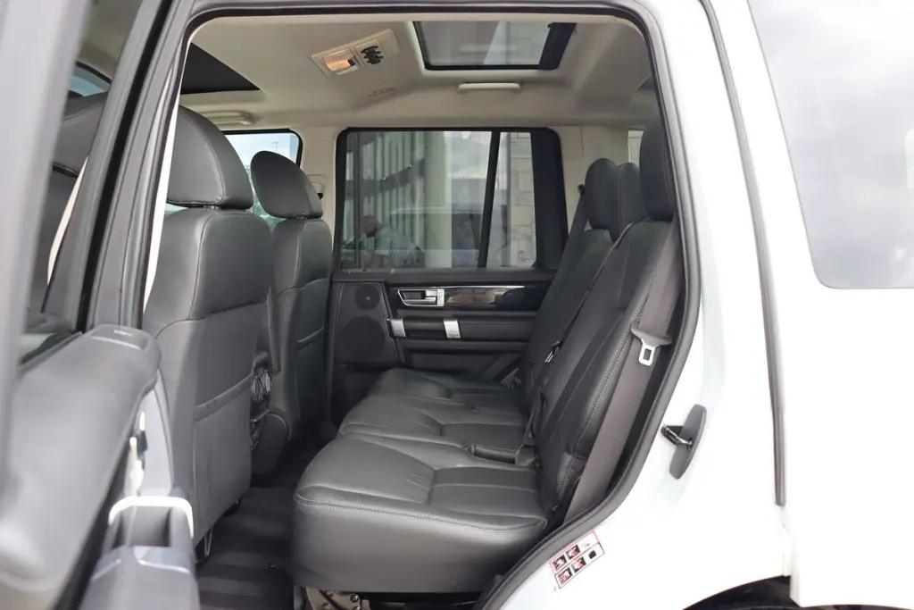 2016 Land Rover LR4 HSE LUX Landmark Edition
