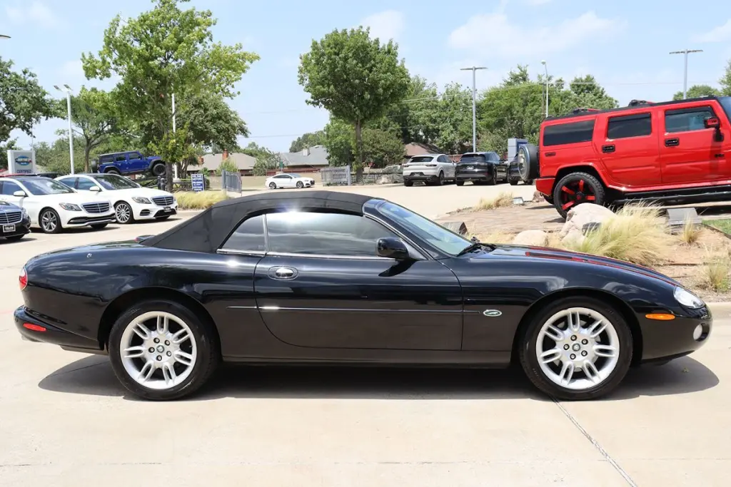 2002 Jaguar XK8 LOW LOW MILES