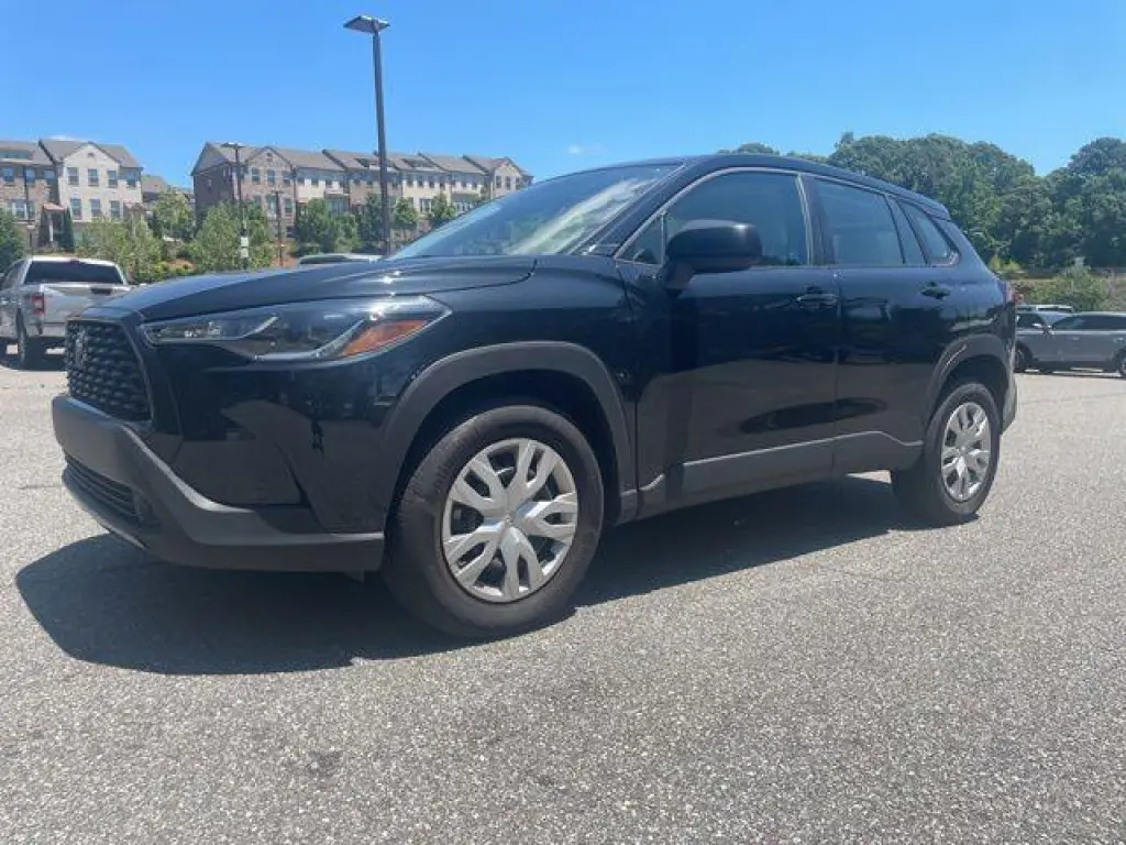 Toyota Corolla Cross 2025 L 4dr Crossover