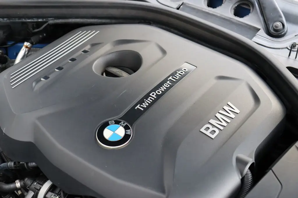 2017 BMW 2 Series 230i xDrive