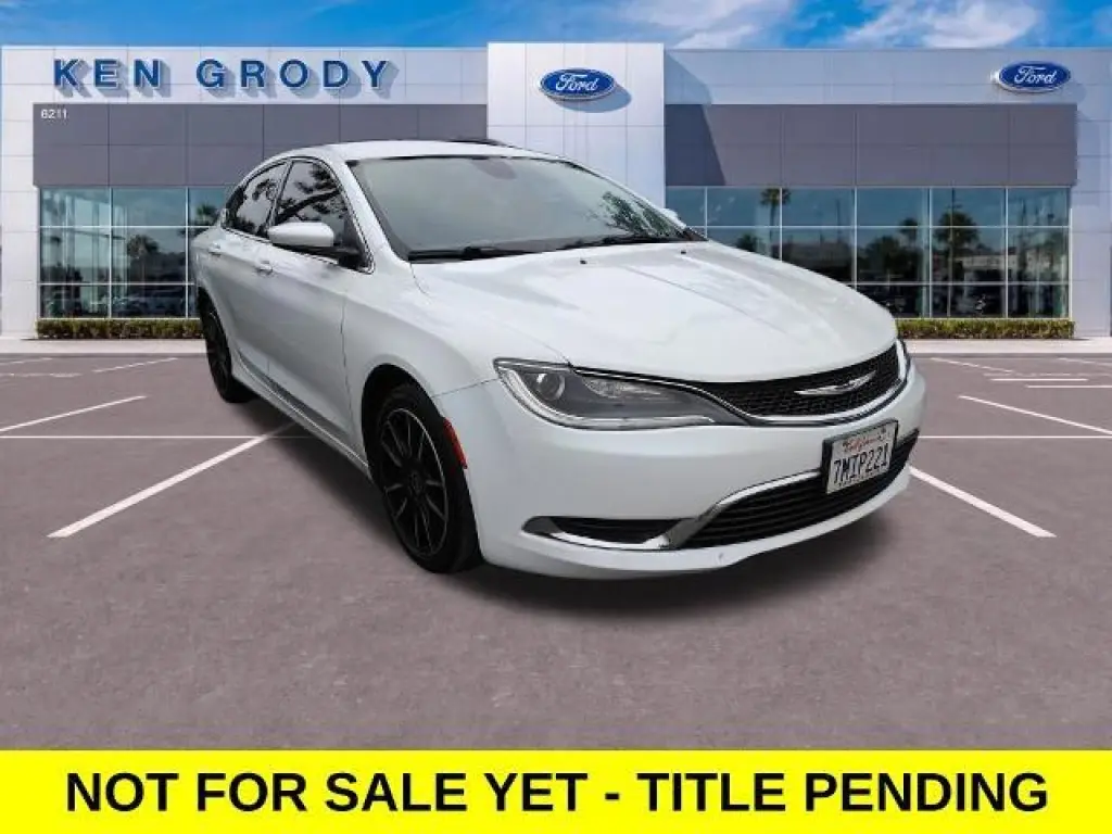 Chrysler 200 2015 Limited 4dr Sedan