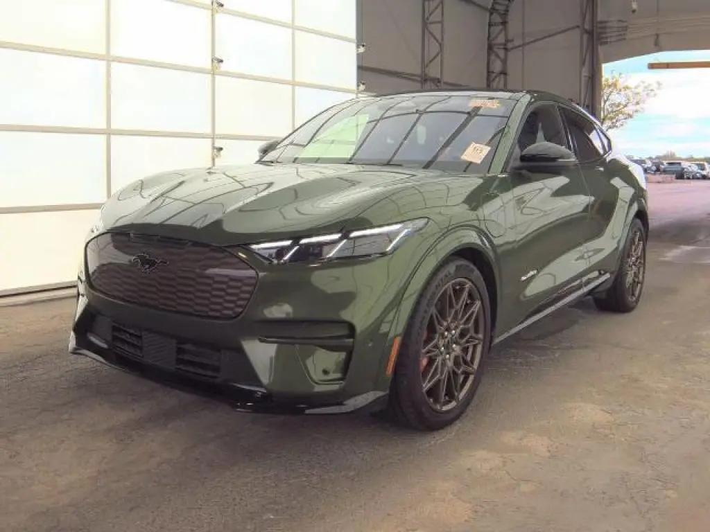 Ford Mustang Mach-E 2024 AWD GT 4dr SUV
