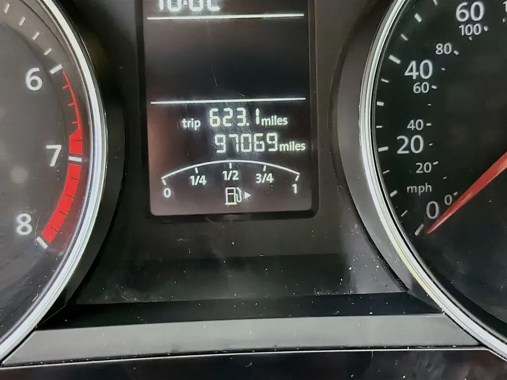 Volkswagen Jetta 2016 1.8T Sport 4dr Sedan 5M PZEV