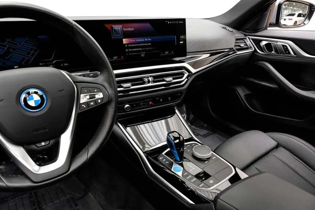 2023 BMW i4 eDrive35