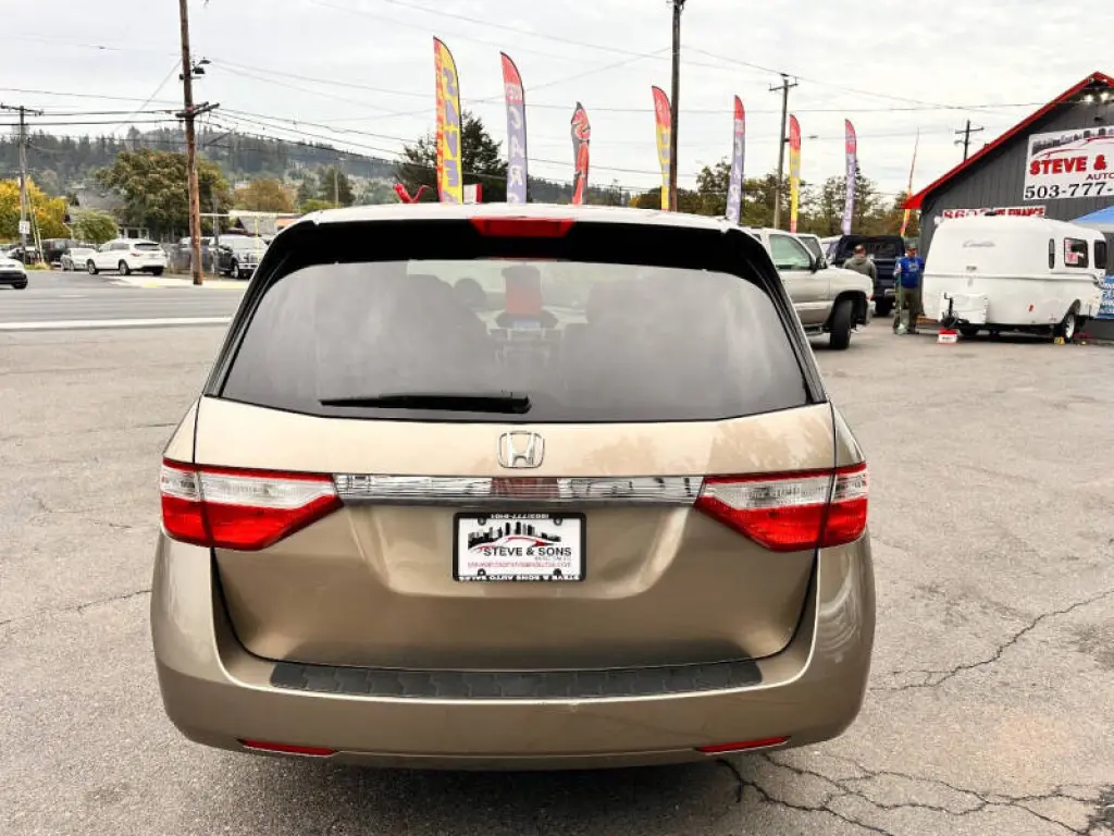 2011 Honda Odyssey LX
