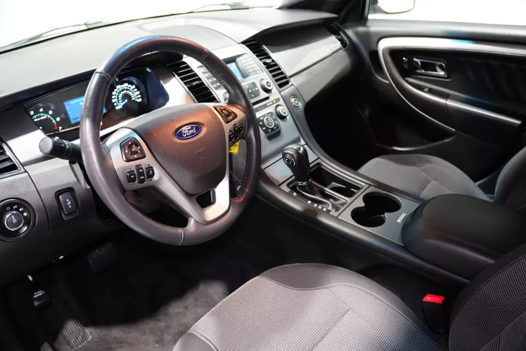 2018 Ford Taurus