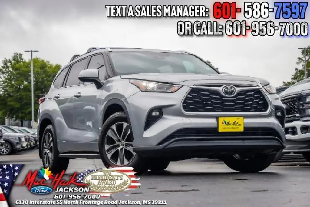 Toyota Highlander 2020 XLE 4dr SUV