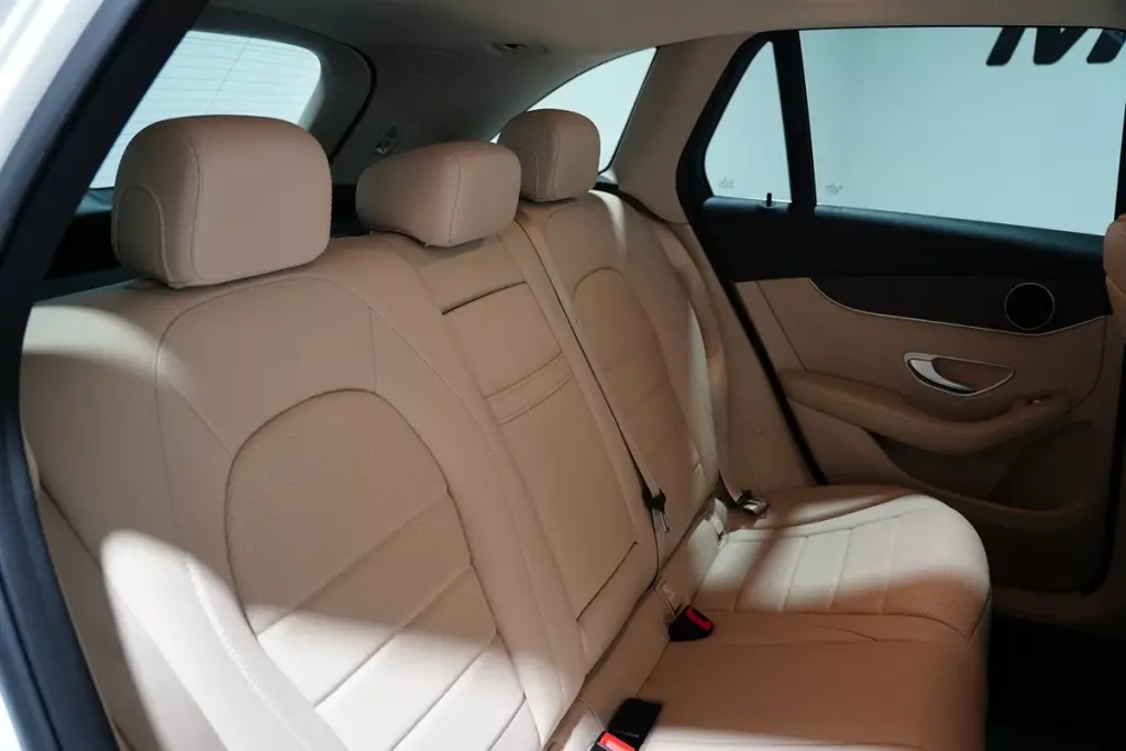2020 Mercedes-Benz GLC 300