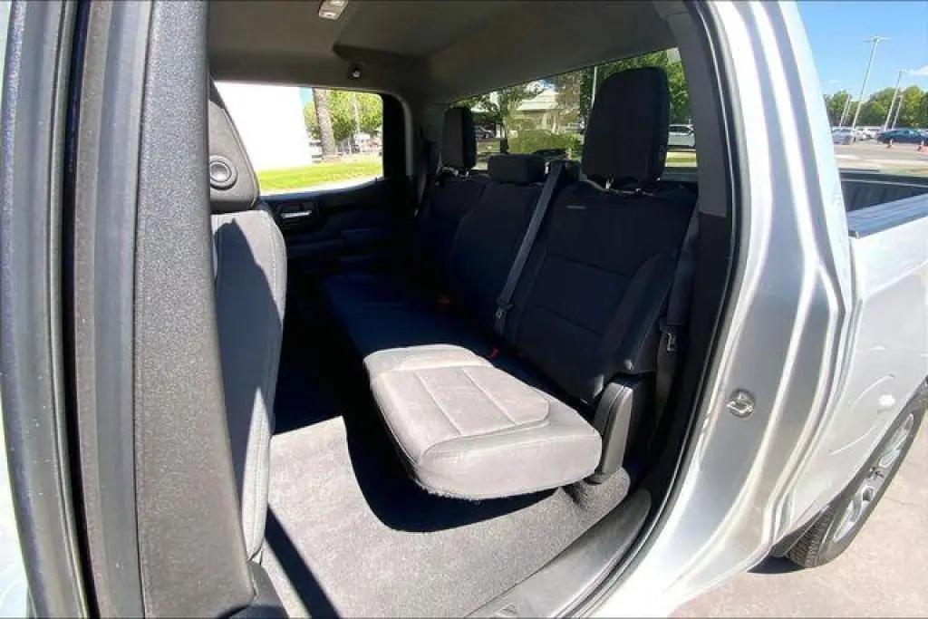 Chevrolet Silverado 1500 2020 4x4 LT 4dr Crew Cab 5.8 ft. SB