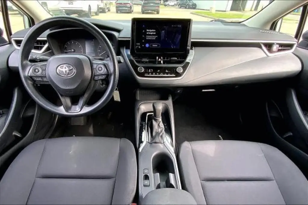 Toyota Corolla 2024 LE 4dr Sedan