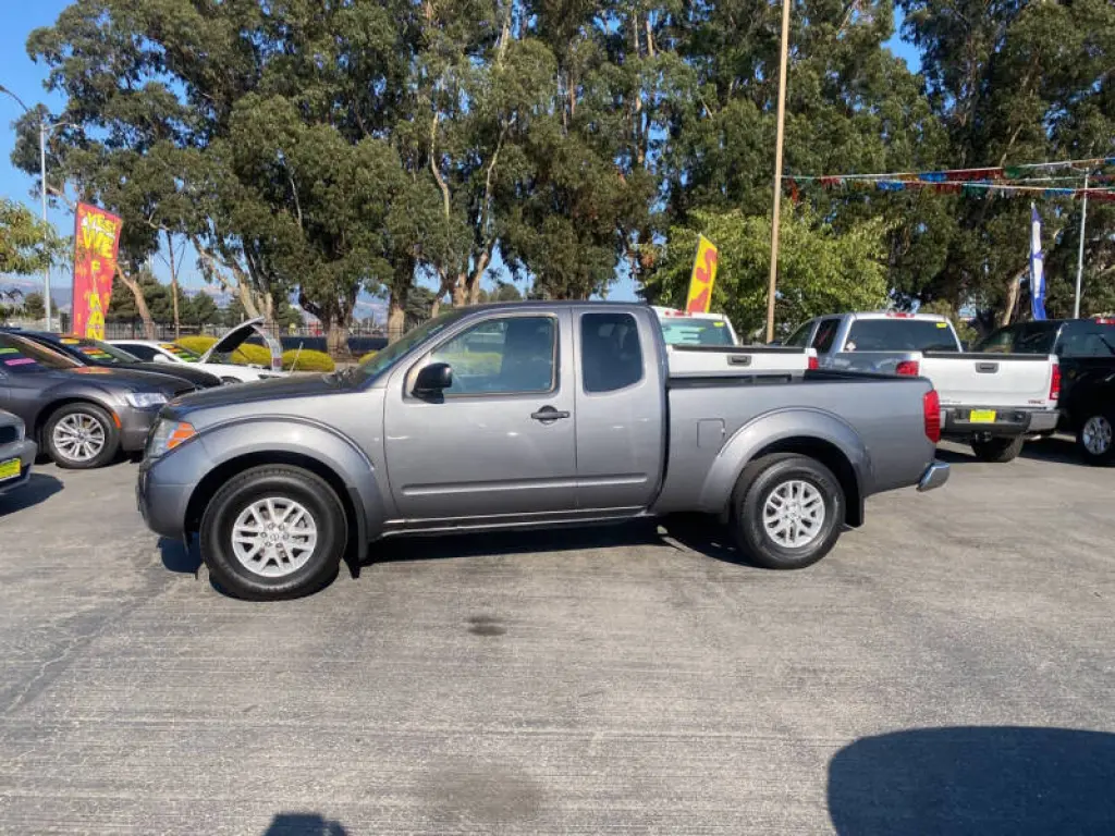 2019 Nissan Frontier SV